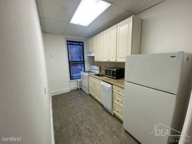 Main picture of 230 7th Ave