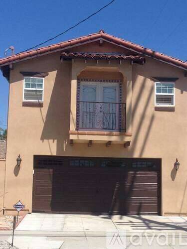Main picture of 1662 S Ogden Dr