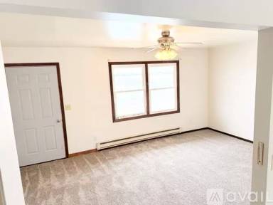 Main picture of 237 Rosalyn Ave