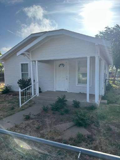 Main picture of 108 N Florida St