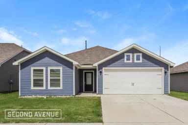 Main picture of 1321 Woodwinds Dr