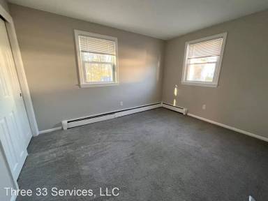 Main picture of 17 Meisner Rd