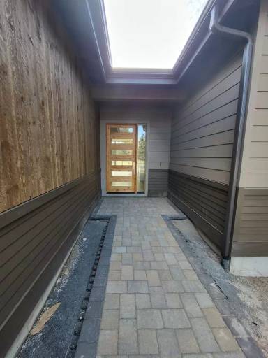 Main picture of 20293 SE Chandler Egan Way