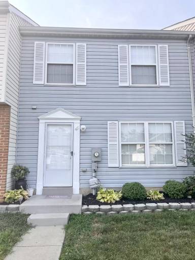 Main picture of 411 Old Oak Pl