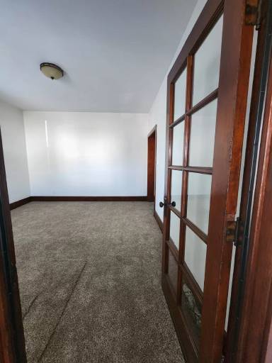 Main picture of 2407 Windsor Ave