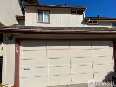 Main picture of 160 Saint Marks Ct