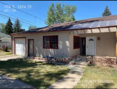 Main picture of 706 S 16th St