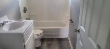 Main picture of 1749 Holburn Ave