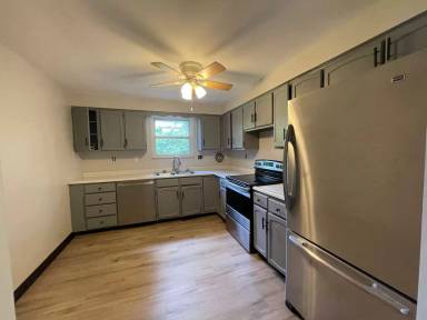 Main picture of 112 Woodlawn Ave