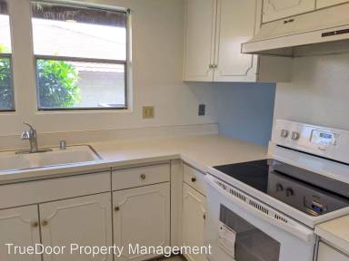 Main picture of 2245 Tamarac Ln