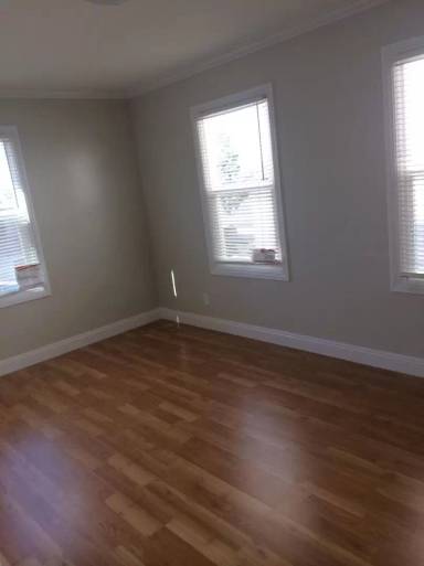 Main picture of 322 Penn St