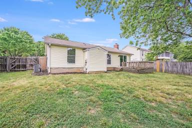 Main picture of 8539 Glenway Ct