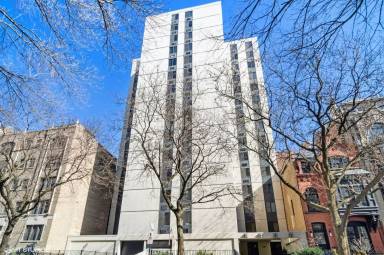 Main picture of 1339 North Dearborn Condo