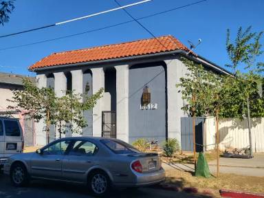 Main picture of 6612 Sylmar Ave