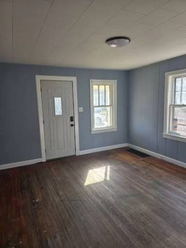Main picture of 665 N High St
