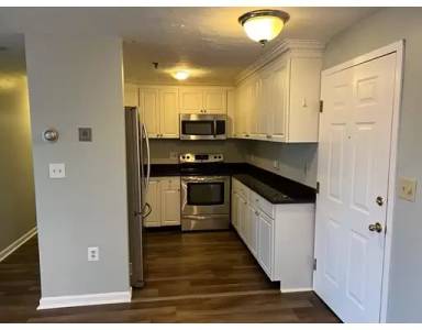 Main picture of 230 Willard St