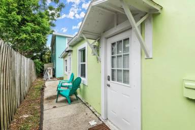 Main picture of 405 Locklie St