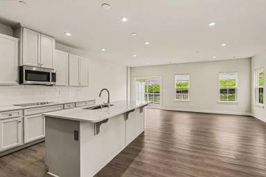 Main picture of 1049 Mountain View Dr