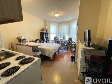 Main picture of 1120 Commonwealth Ave