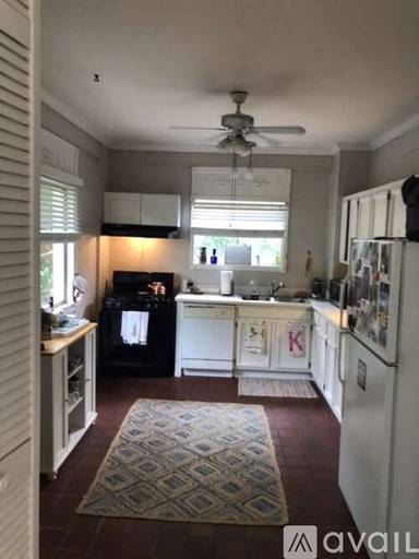 Main picture of 846 Briarcliff Rd NE
