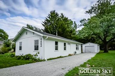 Main picture of 403 W Weber Dr