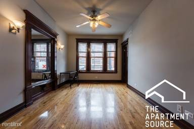 Main picture of 2107 W North Ave