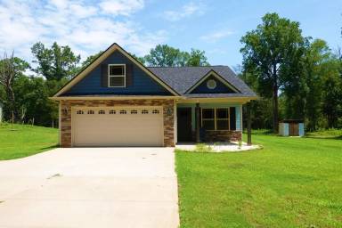 Main picture of 527 Gibbs Rd