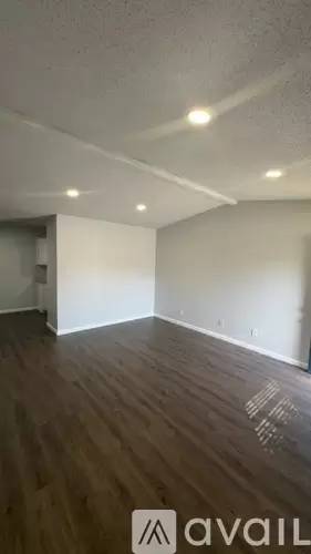 Main picture of 2000 Choctaw St