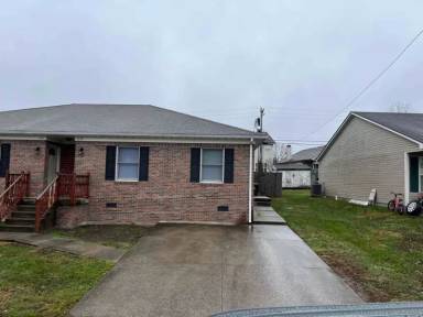 Main picture of 1049 Pinoak Dr
