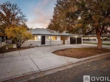 Main picture of 4963 E Iowa Ave