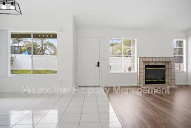 Main picture of 631 Hampshire Ln