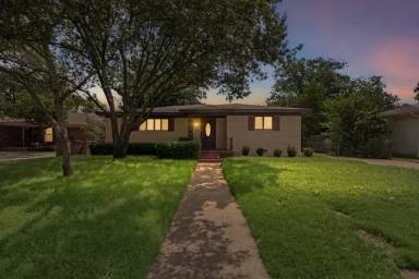 Main picture of 3515 Jeanette Dr