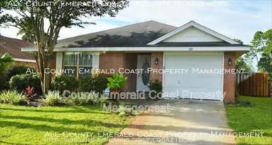 Main picture of 122 Mandevilla Ln