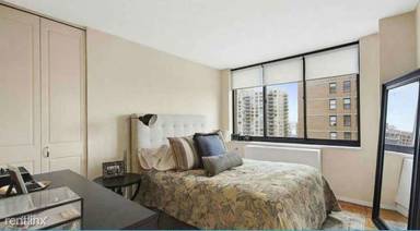 Main picture of Biltmore Plaza