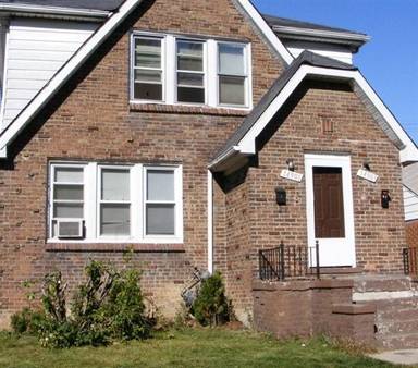 Main picture of 14901 Mapleridge St