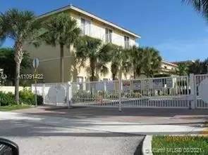 Main picture of Aqua Vista Townhomes
