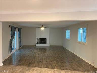 Main picture of 1347 E Mardina St