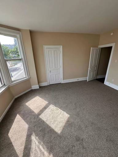 Main picture of 236 S George St