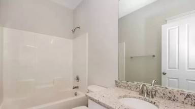 Main picture of 100 Bergen Way