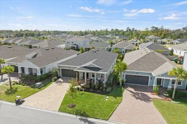 Main picture of 146 Tilden Ct