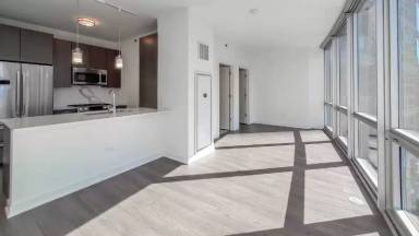 Main picture of 445 N New St