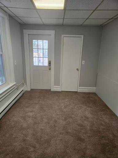 Main picture of 946 W Maple St