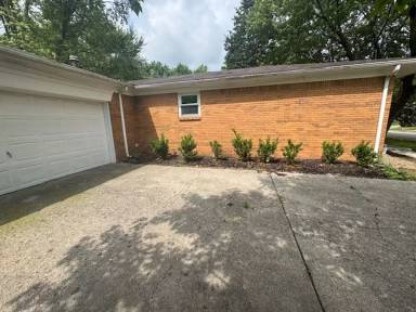 Main picture of 10229 Baribeau Ln