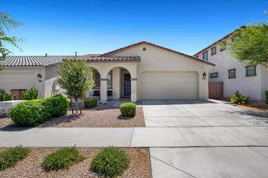 Main picture of 21929 S 203rd Pl