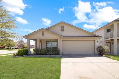 Main picture of 4609 Green Meadow St