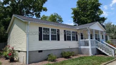 Main picture of 1105 Maple St