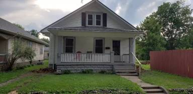 Main picture of 1319 S 10th St