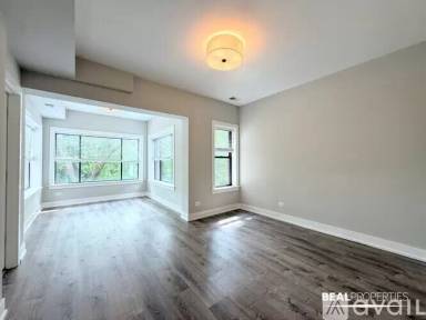 Main picture of 1136 Maple Ave & 1002 Crain St