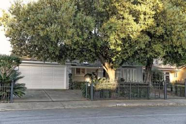 Main picture of 4662 Park Arcadia Dr