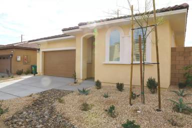 Main picture of 73621 Travers St